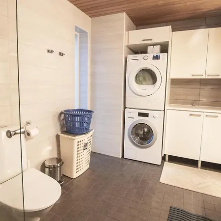 Beautiful House In Marjaniemi, Σπίτι διακοπών *