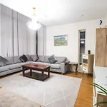 Beautiful House In Marjaniemi, 펜션 *