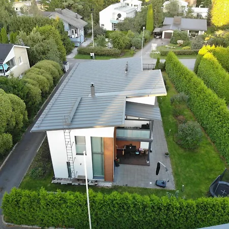 Beautiful House In Marjaniemi, 펜션