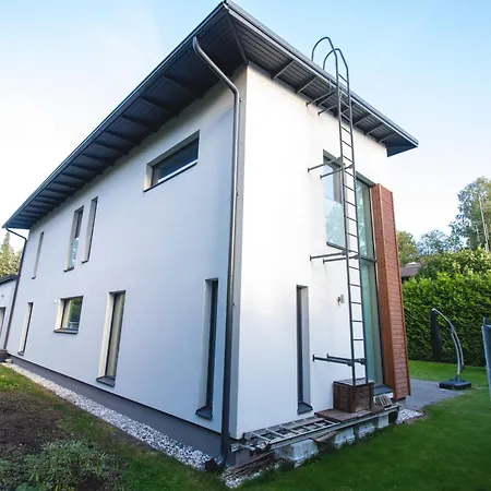 Beautiful House In Marjaniemi, 펜션 헬싱키