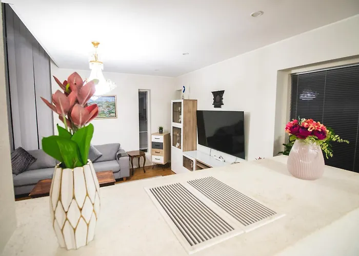 Beautiful House In Marjaniemi, 펜션 헬싱키