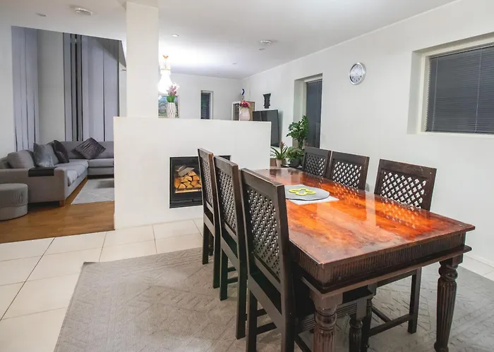 Beautiful House In Marjaniemi, 펜션 헬싱키